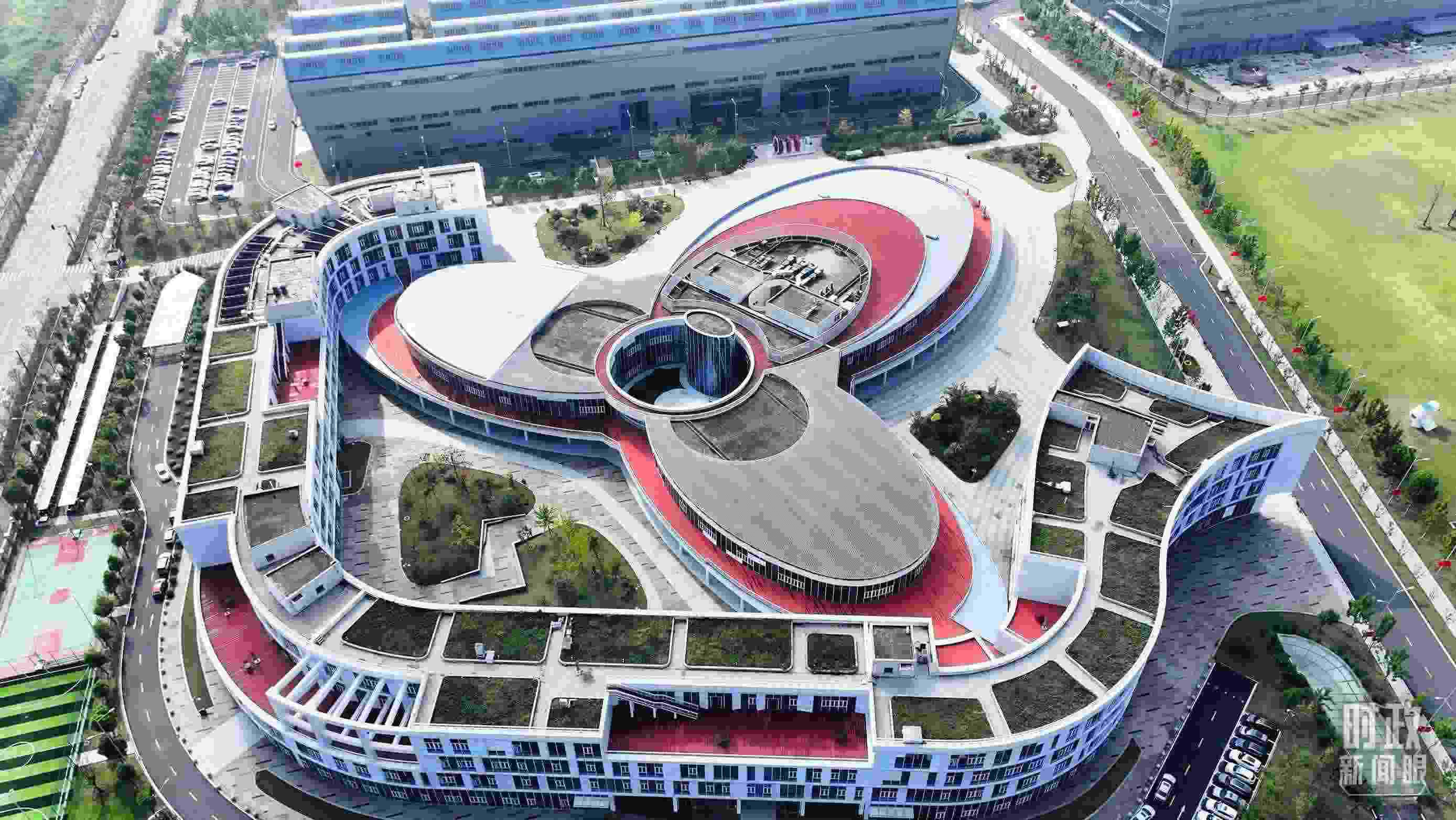 △位于合肥未來大科學(xué)城的聚變堆主機(jī)關(guān)鍵系統(tǒng)綜合研究設(shè)施園區(qū)。（總臺(tái)記者陳志猛拍攝）