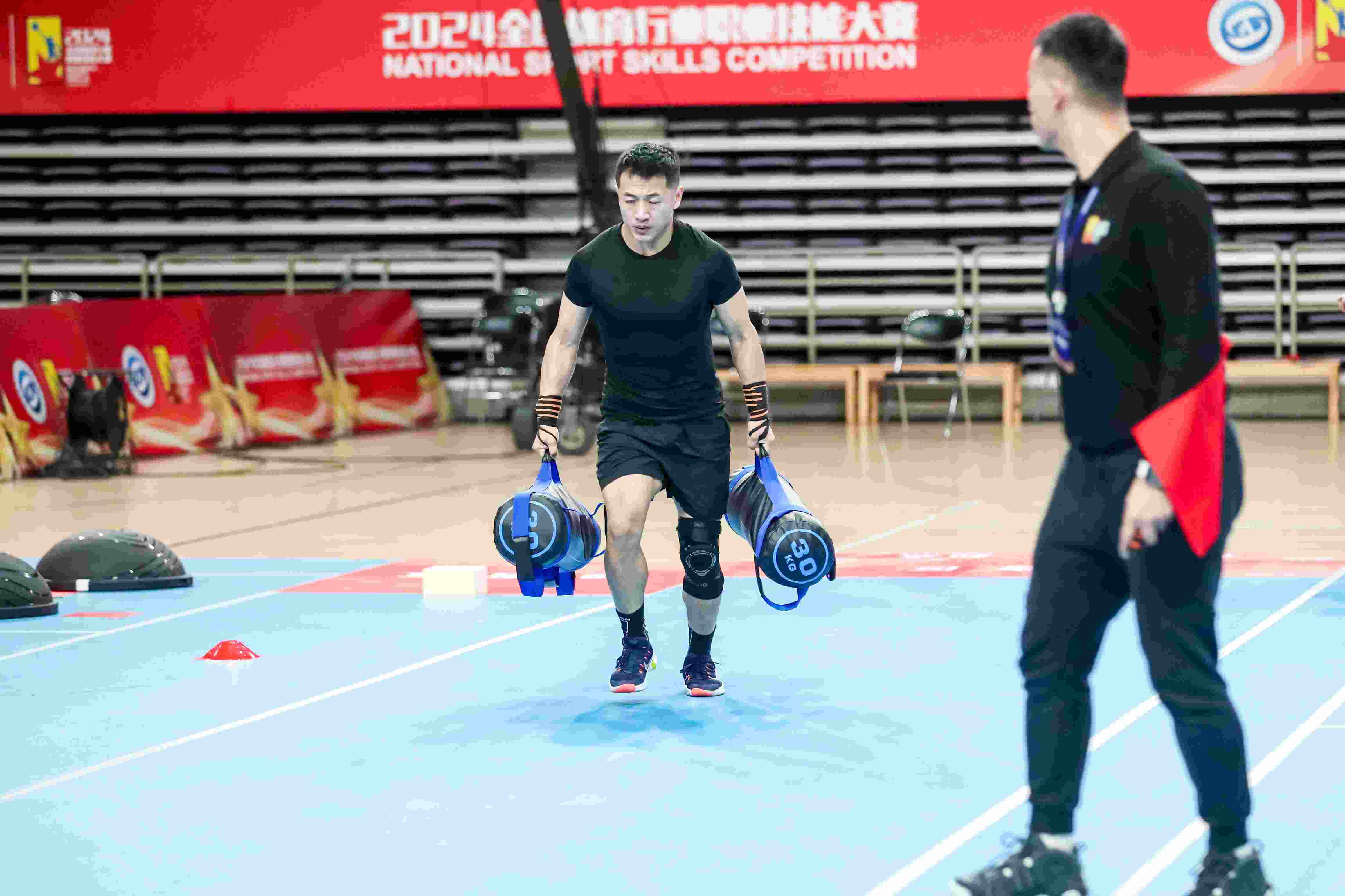 參賽選手在比賽中。 賽事主辦方供圖