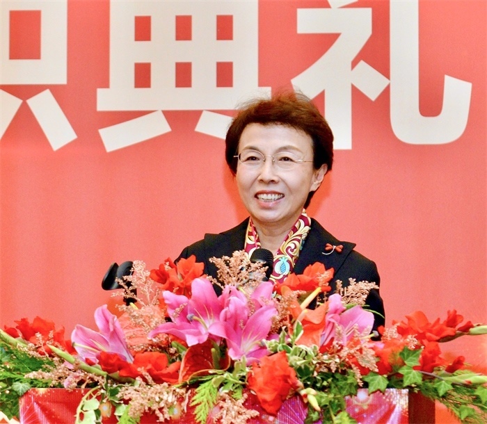 中國僑聯(lián)副主席程紅出席比利時浙江籍僑團聯(lián)盟第二屆主席團就職典禮并致辭。比利時浙江籍僑團聯(lián)盟供圖