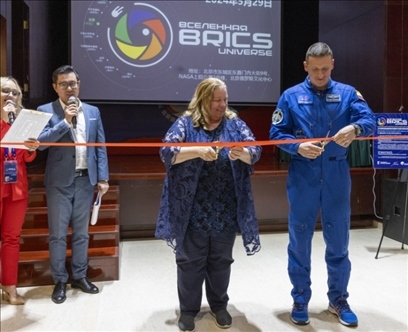 5月29日，“宇宙·金磚國(guó)家”圖片巡回展在北京舉辦。 北京俄羅斯文化中心供圖