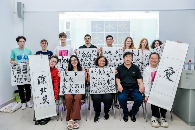 深北莫舉行文化交流活動(dòng)。深北莫供圖