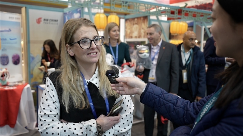 英格蘭約克旅游局局長薩曼莎·亨特接受采訪。 吳若鳴攝