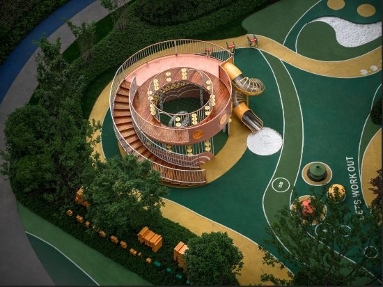 改造后的中鐵臻庭小區(qū)森林樹屋。 王碩敏 攝