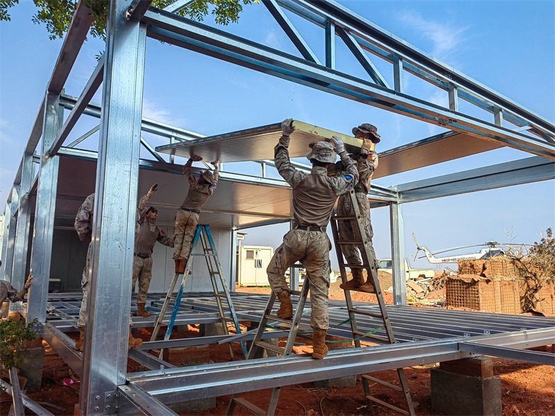 小組協(xié)同推進工程任務(wù)。鄧原淘攝