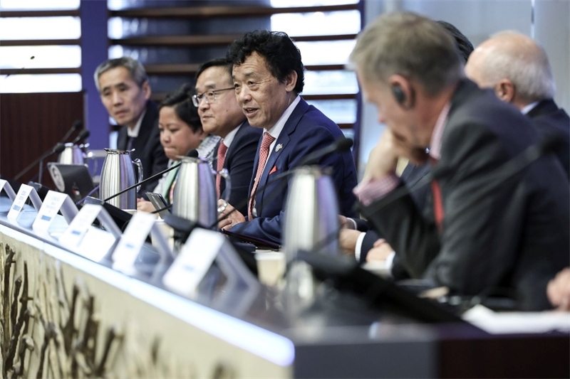 來(lái)自聯(lián)合國(guó)糧農(nóng)機(jī)構(gòu)及各國(guó)代表與會(huì)并發(fā)言。主辦方供圖