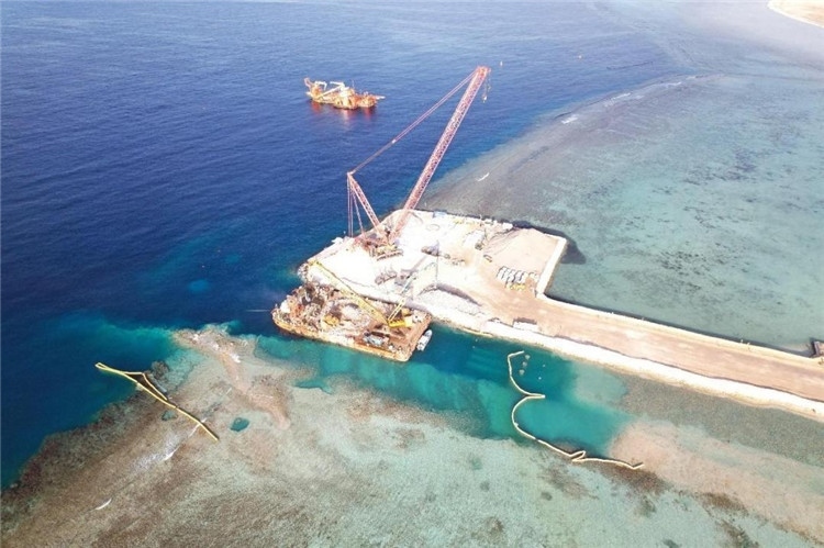 拉比格四期海水淡化項(xiàng)目取水口作業(yè)場(chǎng)景。項(xiàng)目方供圖