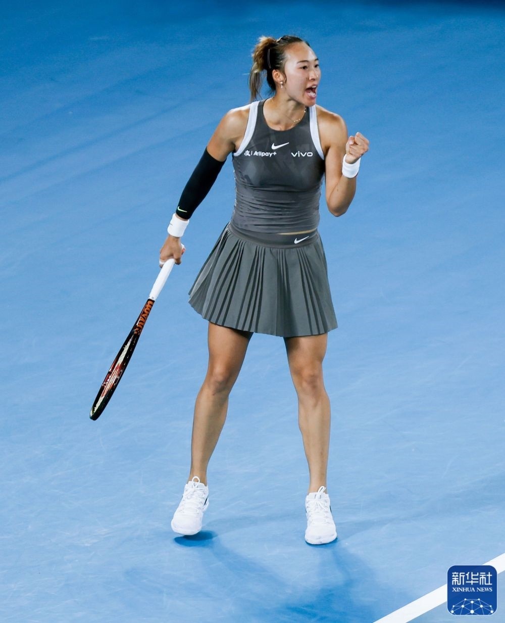 ↑鄭欽文在比賽中慶祝得分。新華社記者 馬平 攝