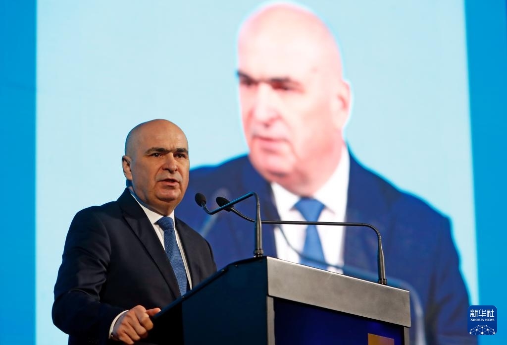 這是1月26日在羅馬尼亞首都布加勒斯特拍攝的伊利耶·博洛讓的資料照片。新華社發(fā)（克里斯泰爾攝）