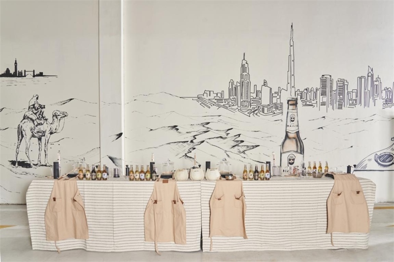 工廠內(nèi)設(shè)有互動區(qū)，參觀訪客可以親手制作麥芽飲料，受訪對象供圖