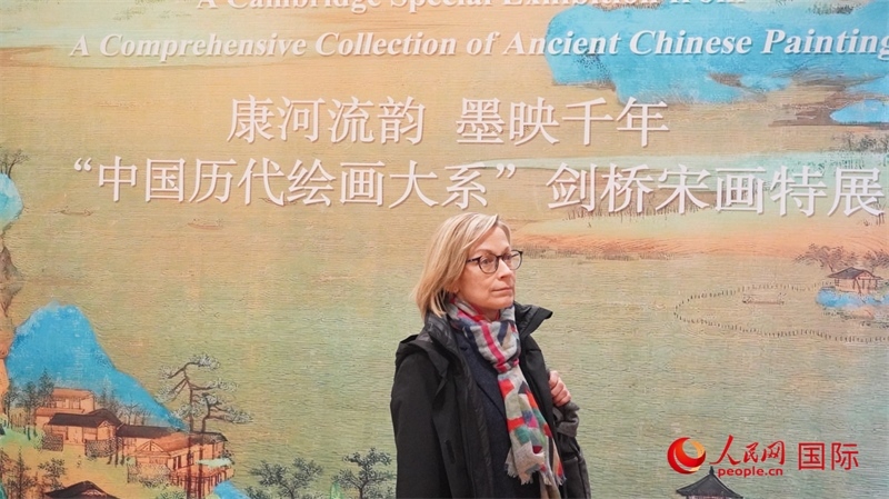 宋畫特展吸引英國(guó)學(xué)者。徐量攝
