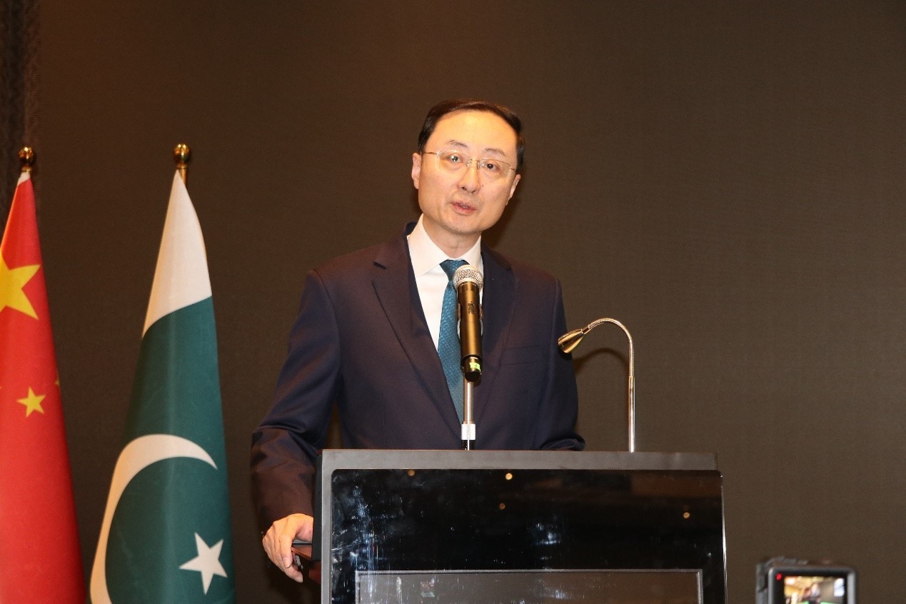 外交部副部長孫衛(wèi)東致辭。巴基斯坦駐華大使館供圖