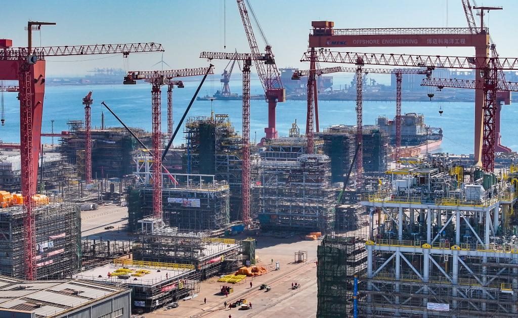 這是3月21日拍攝的天津博邁科海洋工程股份有限公司廠區(qū)一景（無人機照片）。新華社記者 趙子碩 攝