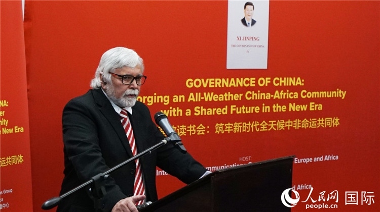 南部非洲科學(xué)、工程、技術(shù)、教育協(xié)會執(zhí)行副總裁楊煥嶺。人民網(wǎng) 劉暢攝