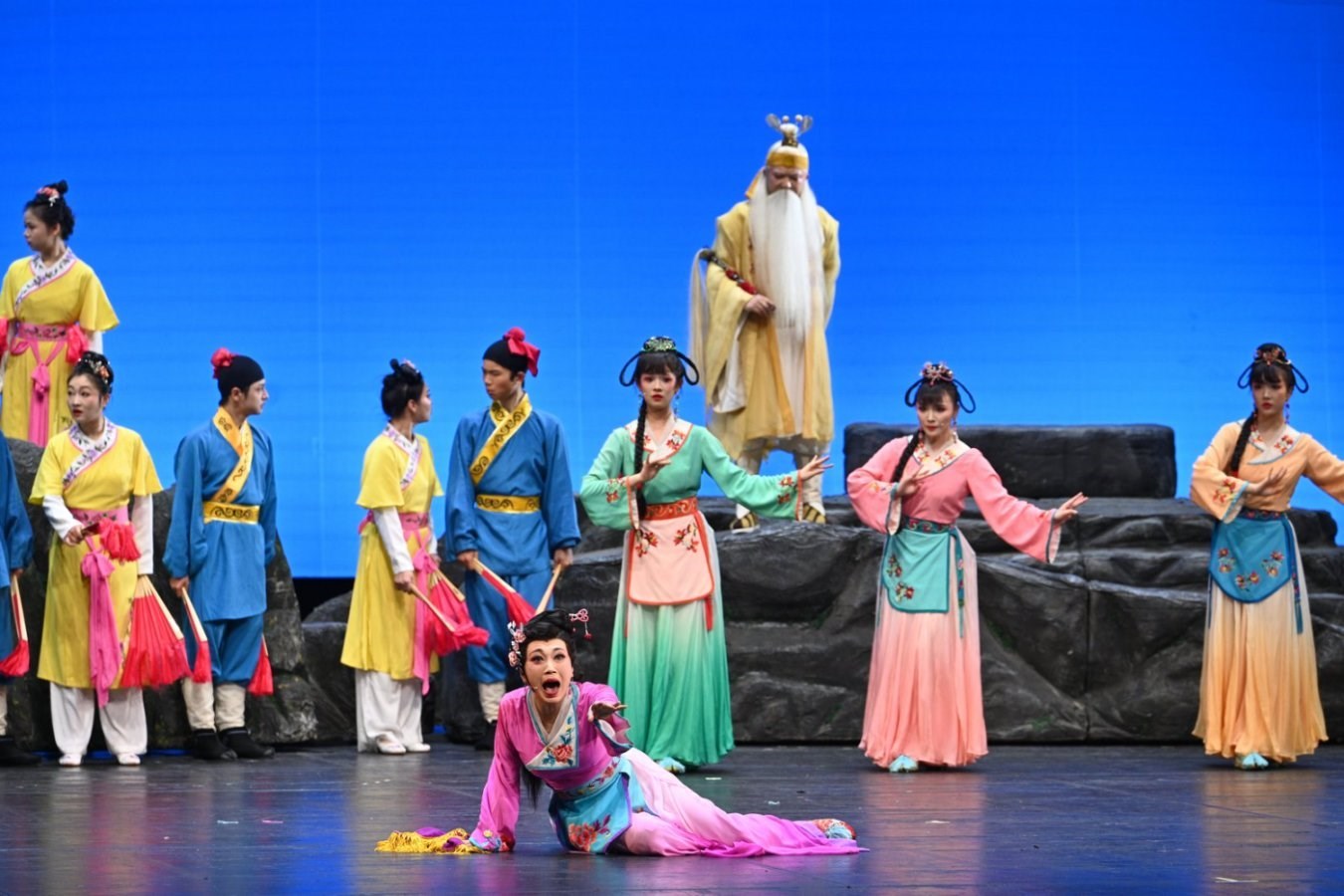 《七妹與蛇郎》演出劇照。國(guó)家大劇院供圖