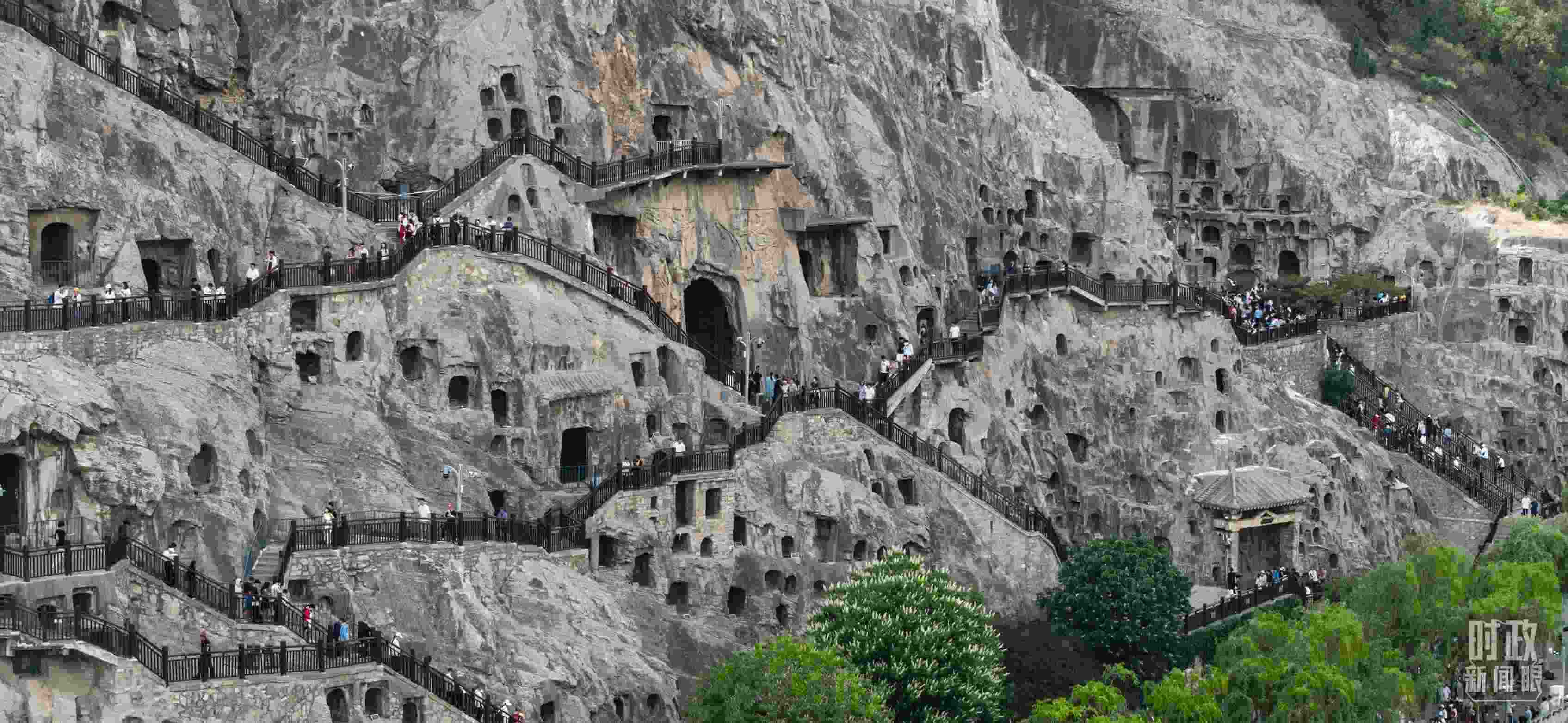 △龍門石窟。（總臺國廣記者李晉拍攝）