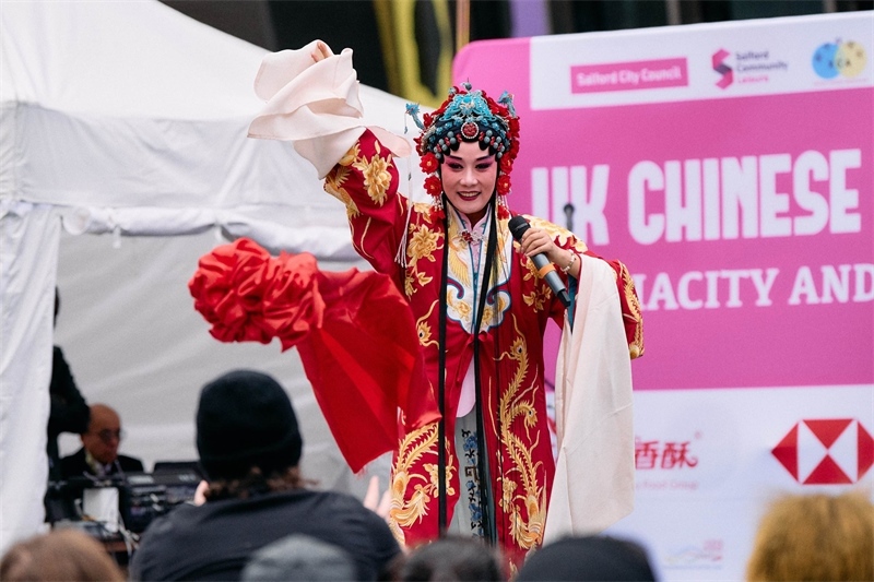 演員蔡衛(wèi)莉的秦腔表演贏得陣陣好評。 楊浩鵬攝